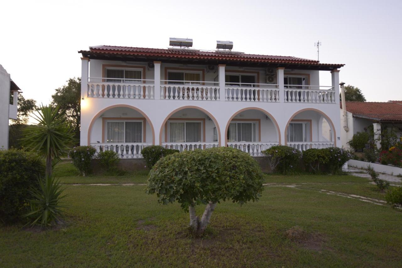 Stefanos Resort Mesongí Exterior foto