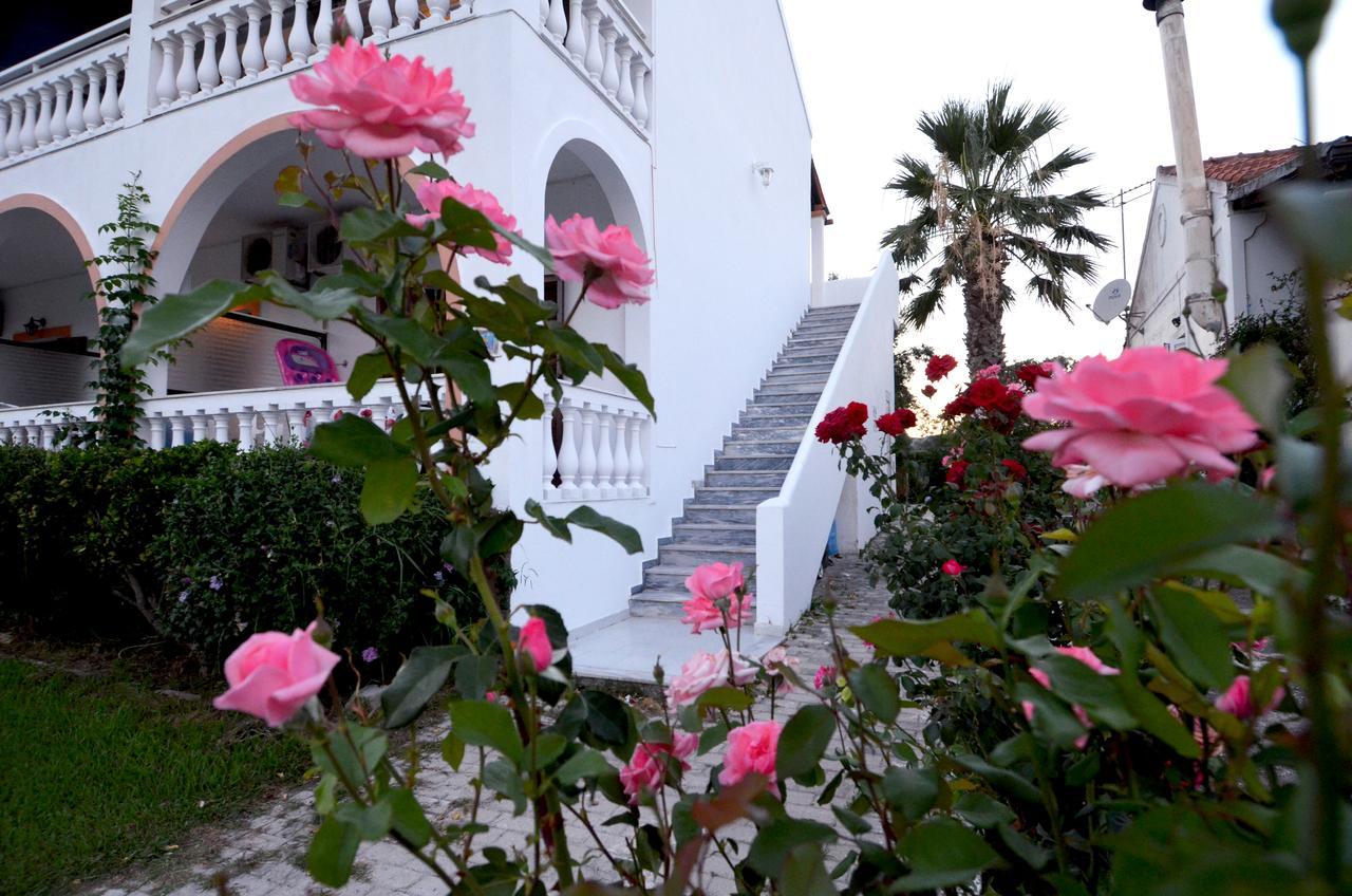 Stefanos Resort Mesongí Exterior foto